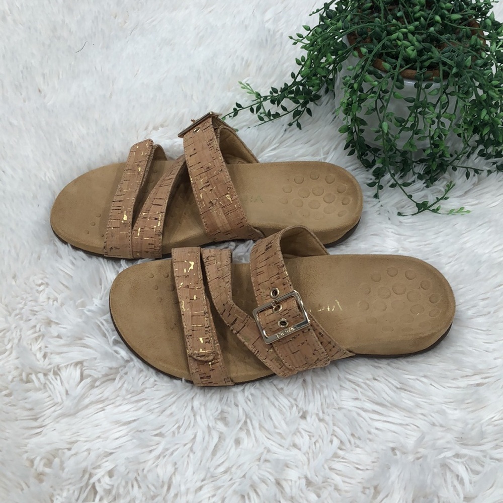 Vionic sandals - Picture 3 of 11